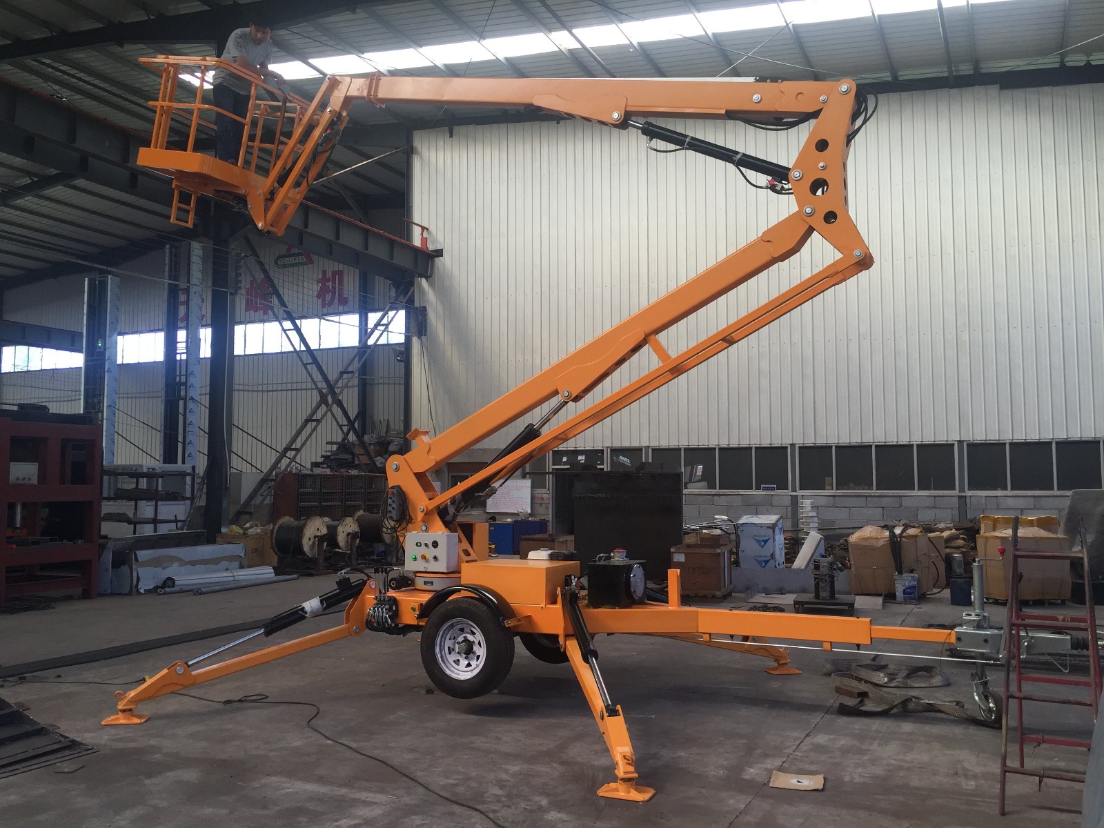 折臂式升降機 折臂式升降機